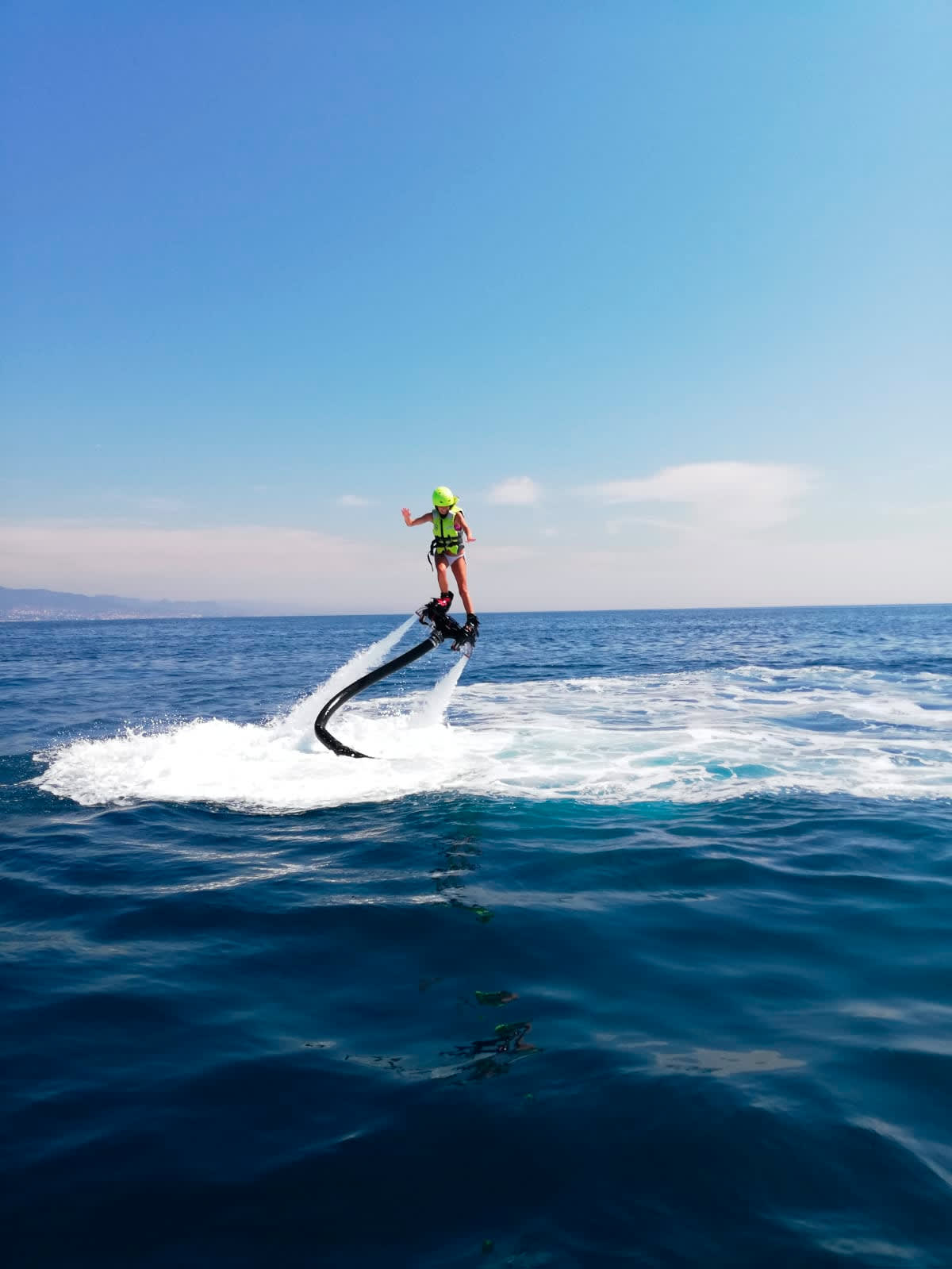 Water Jet Packs vs. Flyboards – which one's for you?