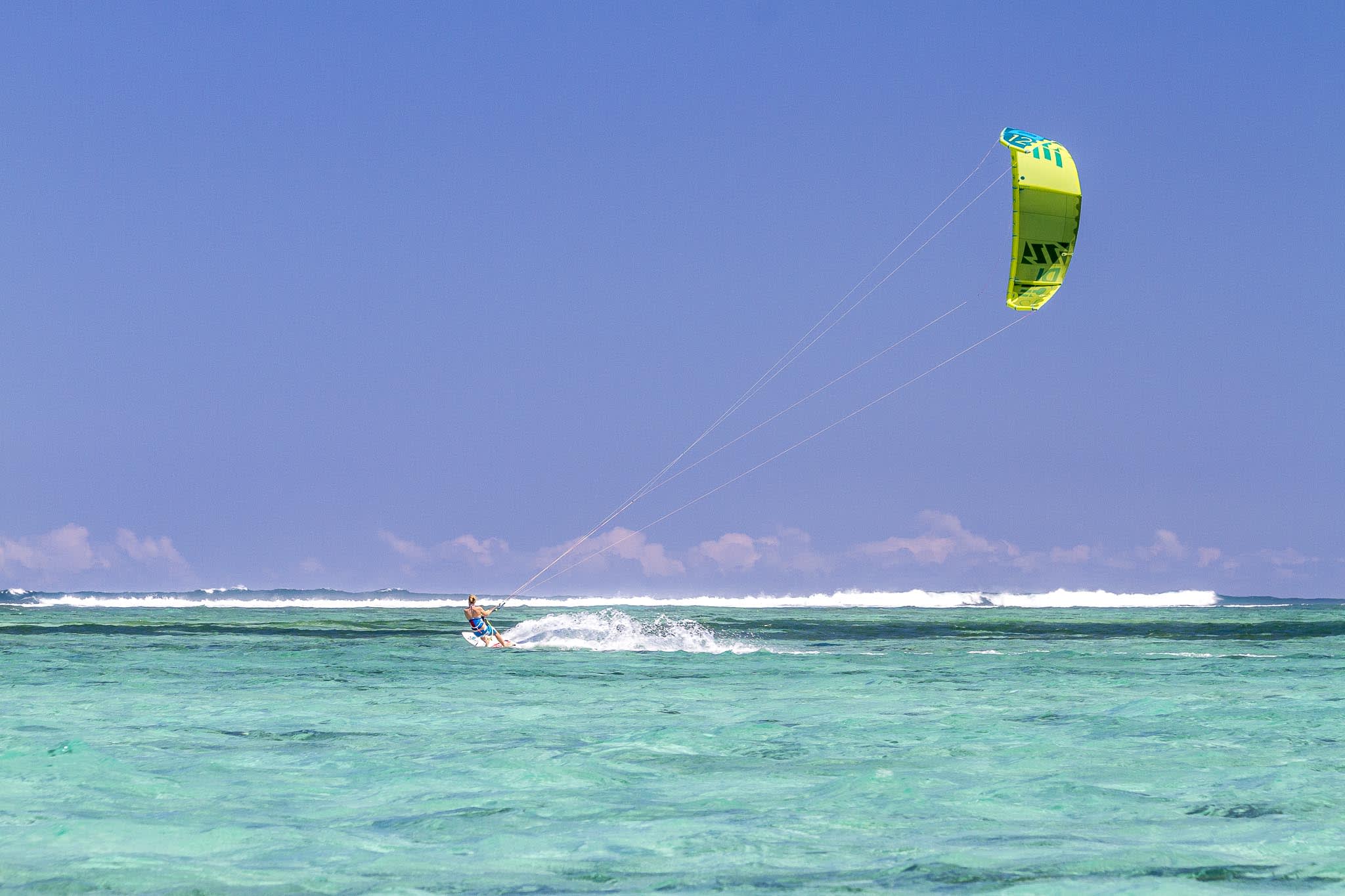 Kitesurfing in Bel Ombre