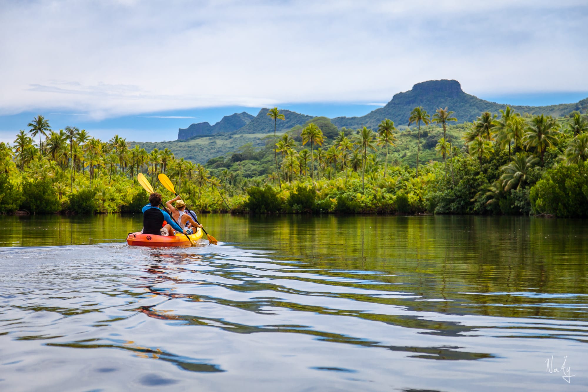 Kayak sur la rivière Faaroa, Raiatea