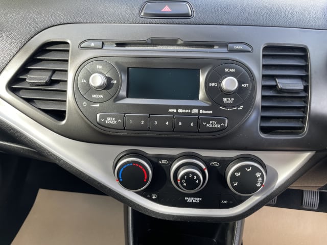 Kia Picanto 1.0 City image 18