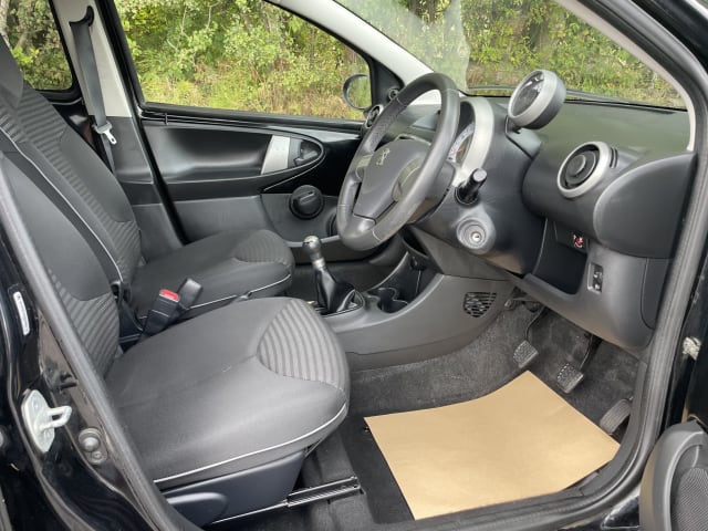 Peugeot 107 1.0 Allure image 15