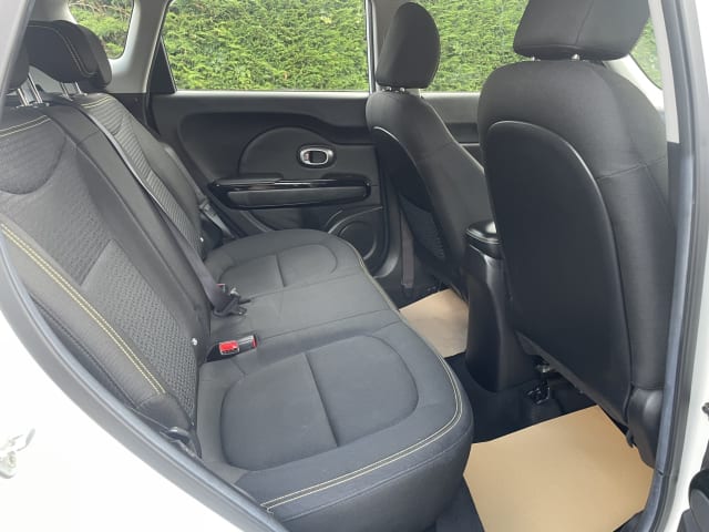 Kia Soul 1.6GDi Connect image 16