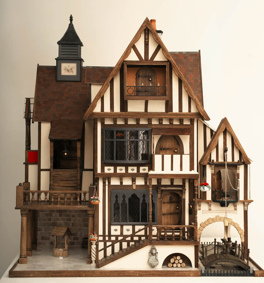 Bridgewater House 1 Bridgewater House - 1/12 Scale Tudor dolls houses and fantasy dolls houses by Gerry Welch