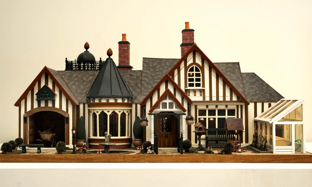 Moonlight Haven – Manorcraft Dolls Houses