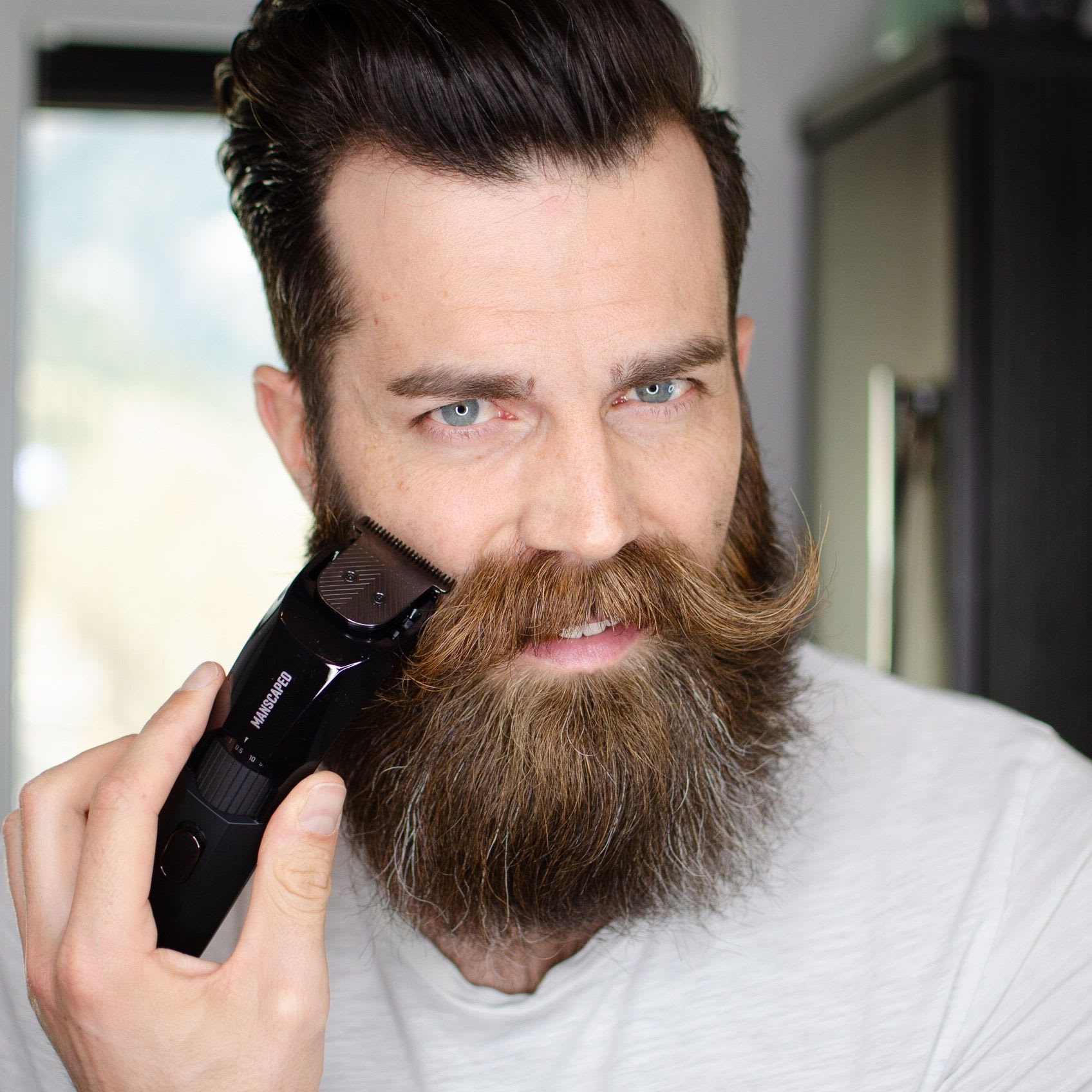 Manscaped The Beard Hedger Rechargeable Wet/Dry Hair Trimmer BLACK 30-00100  - Best Buy