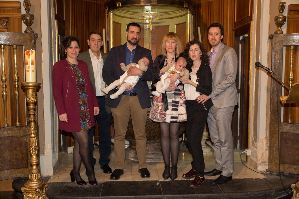 Reportaje de bautizo Basílica del Pilar Zaragoza 11