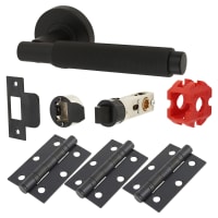 Jigtech Matt Black Knurled Latch Door Handles on Rose Pack - Passage - Textura Range