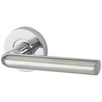 Jigtech Polished Chrome Door Handles on Round Rose - Riva Range