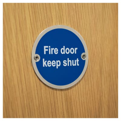 Altro Fire Door Keep Shut Door Sign - 75mm Diameter - Satin Stainless Steel