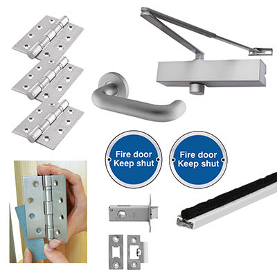 Medium Duty Latch Door Handle on Rose Fire Door Kit - Power Size 2-4 - Aluminium