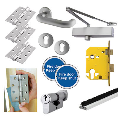 Medium Duty Euro Lock Door Handle on Rose Fire Door Kit - Power Size 2-4 - Aluminium