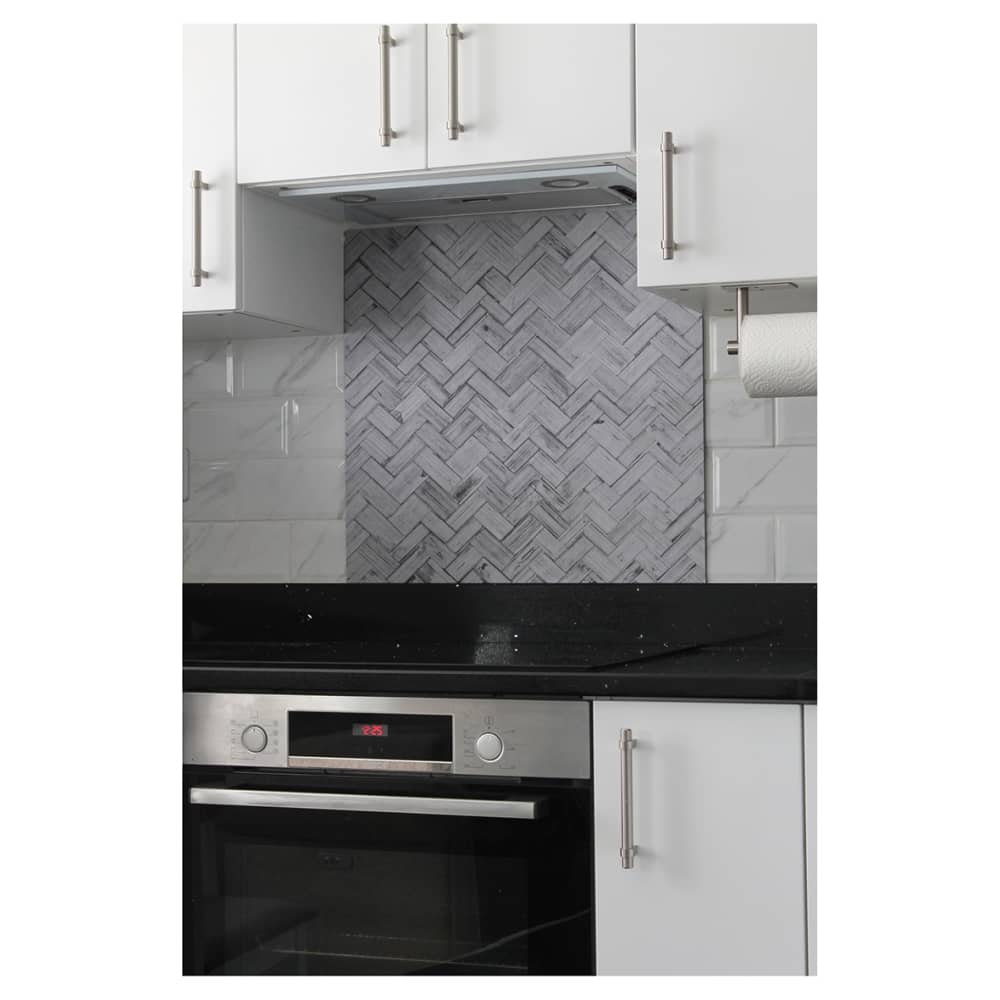 Altro Aluminium Kitchen Splashback - 600 x 750mm - Matt White Herringbone