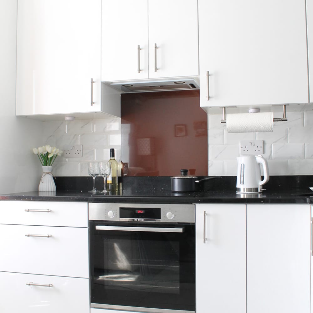 Altro Aluminium Kitchen Splashback - 600 x 750mm - Gloss Chocolate