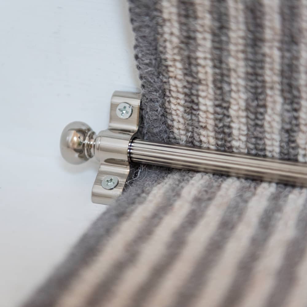 Altro Lines Stair Rod with Round Bulb Finials - 900mm Length - Polished Nickel