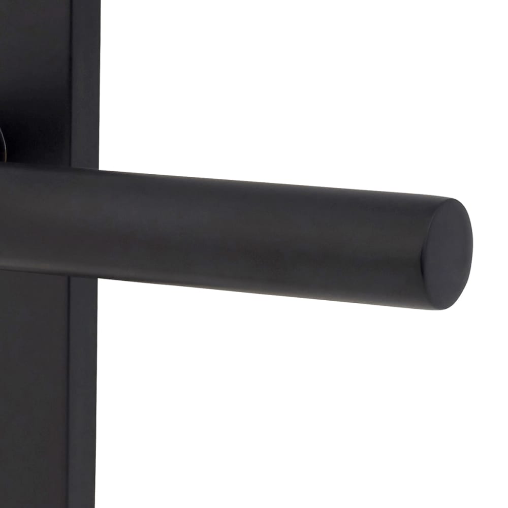 Altro Mitred Lock Door Handle - Keyhole - 172 x 44mm - Matt Black 