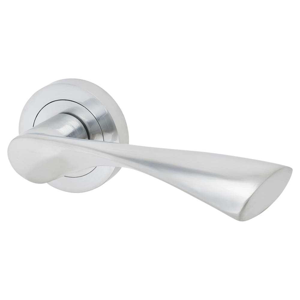 Altro Knightsbridge Door Handle on Rose - Satin Chrome