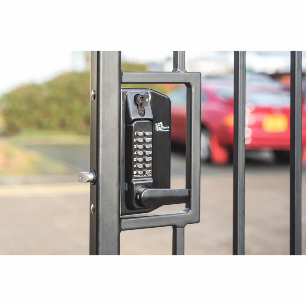 Borg BL3400 External Marine Grade Gate Lock with Key Override - Black ...