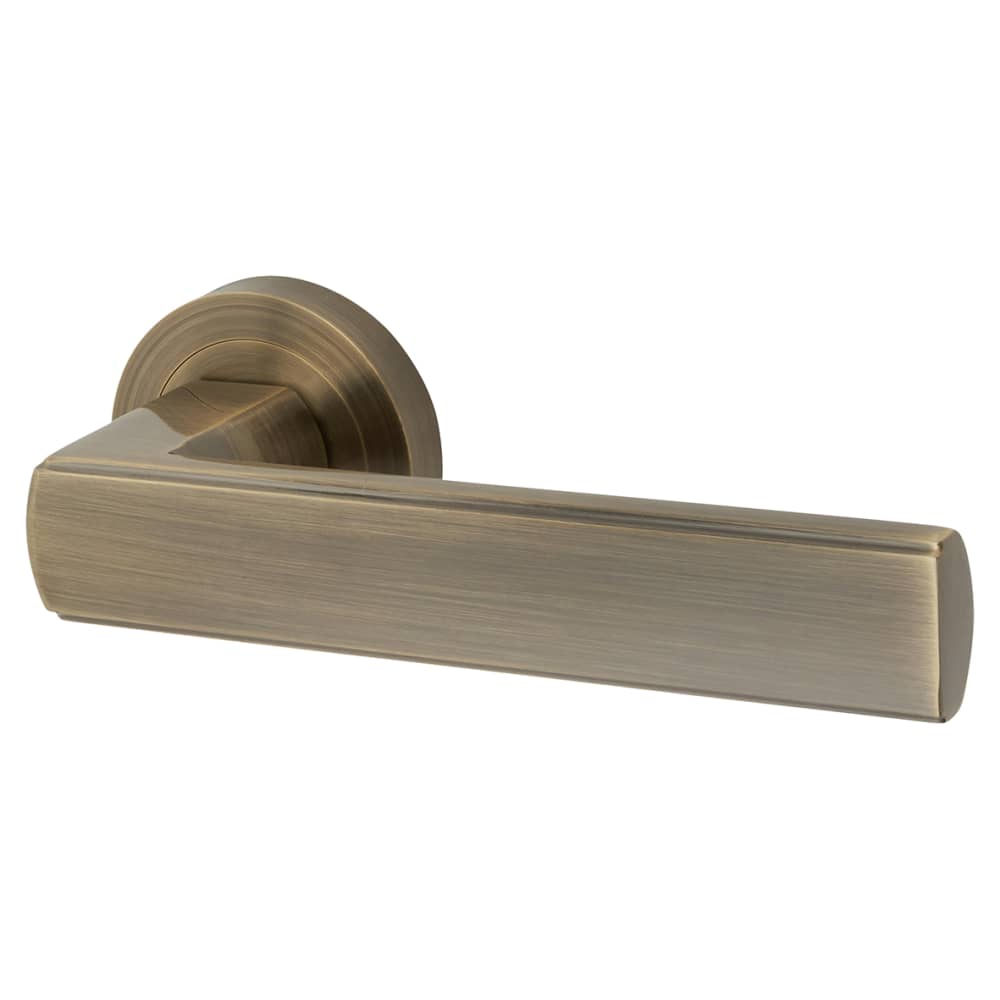 Altro Zara Door Handle on Rose - Antique Brass 