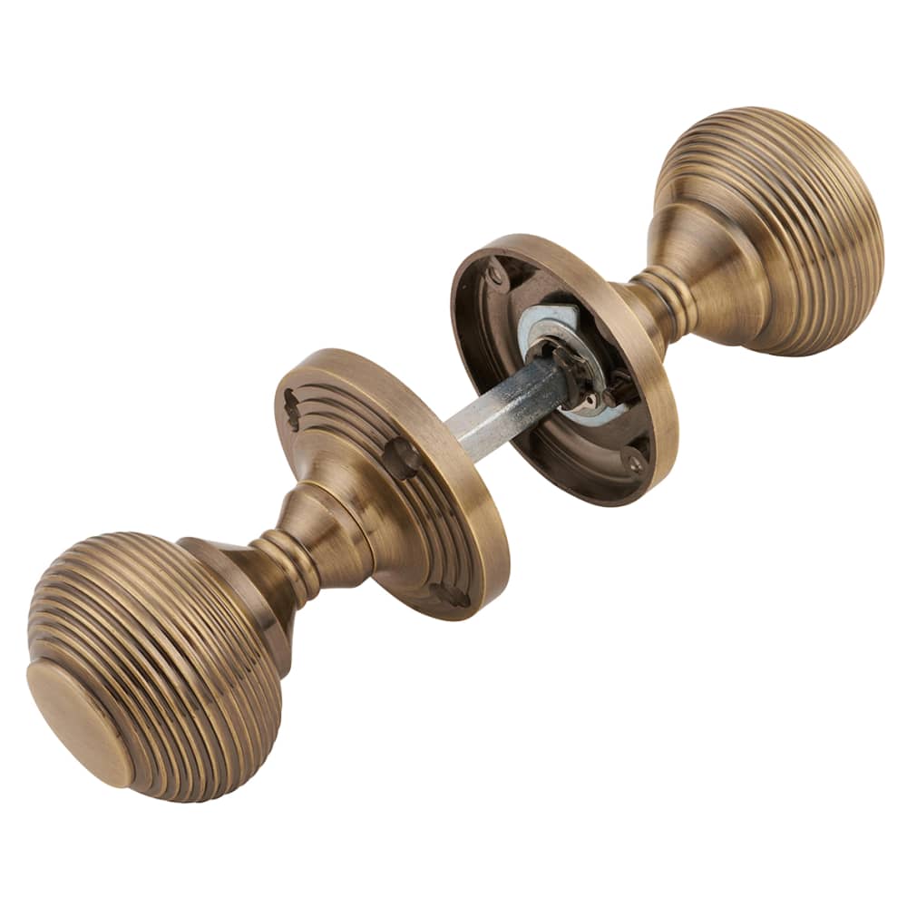 Touchpoint Reeded Beehive Mortice Door Knob - 60mm Rose Diameter - Antique Brass