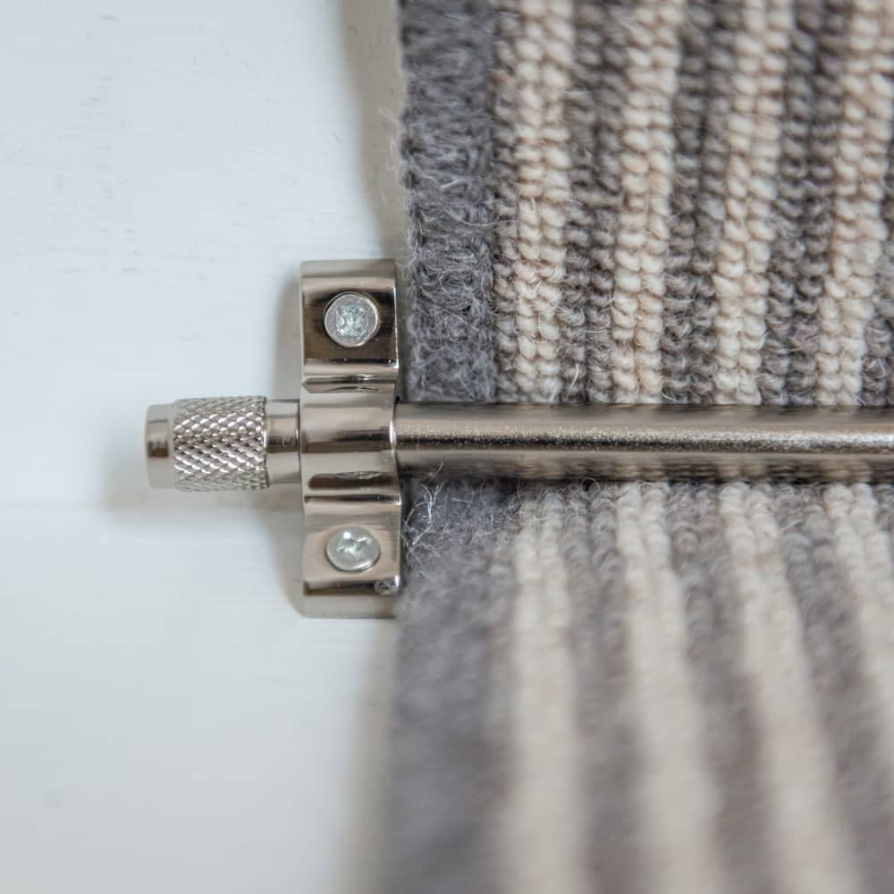 Altro Stair Rod with Knurled Finials - 900mm Length - Polished Nickel