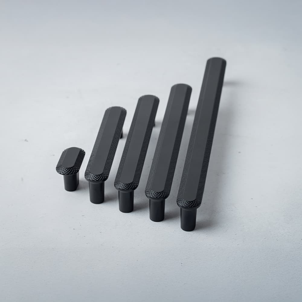 Hampstead Morley 19mm Bobbled D-Bar Cabinet Pull Handle - 96mm Centres - Matt Black