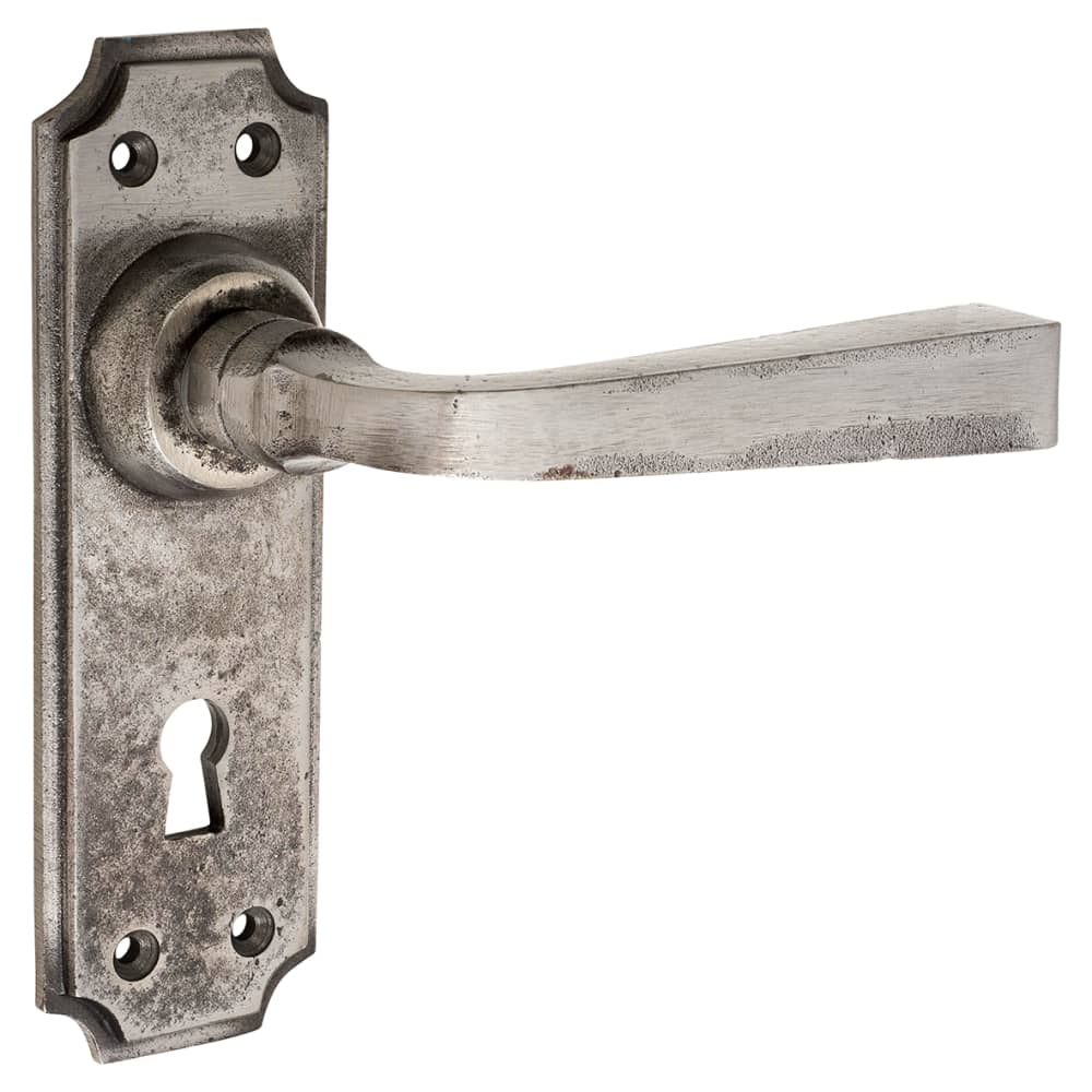 Olde Forge York Lock Door Handle - Keyhole - 152 x 48mm - Polished Iron 