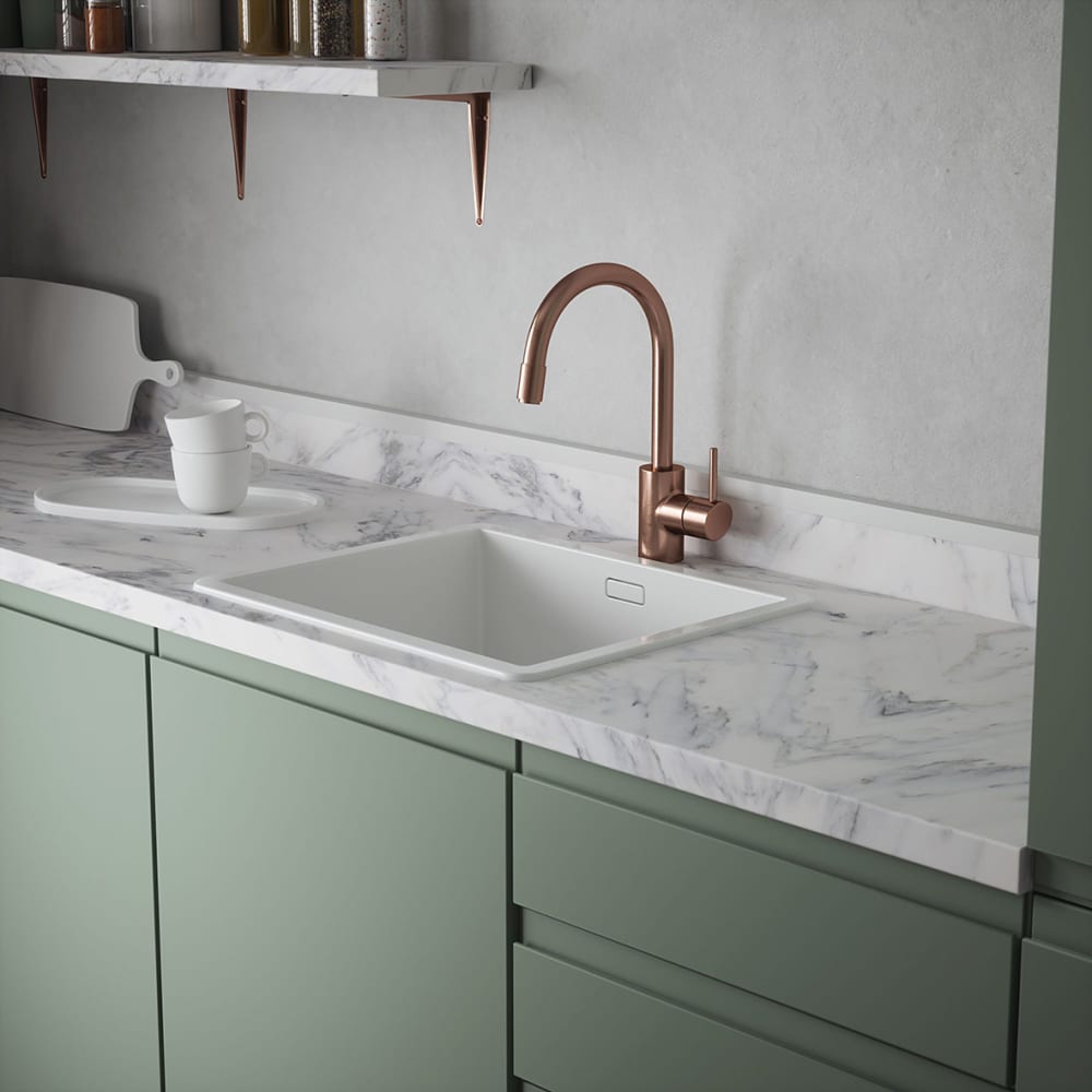 Rothley 1000mm Plastic Angle - Unequal Sided - 20 x 10 x 1.5mm - White