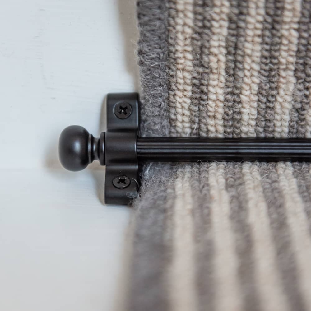 Altro Lines Stair Rod with Round Bulb Finials - 900mm Length - Matt Black
