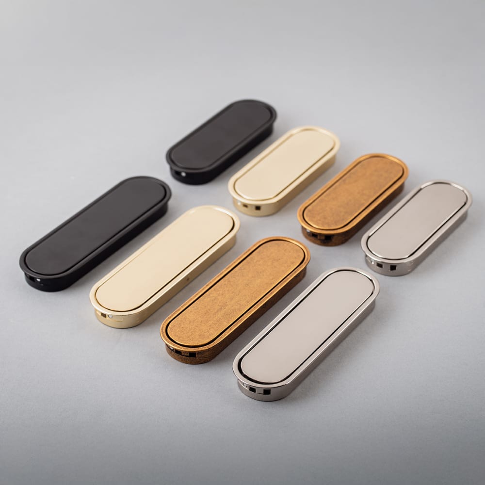 Altro Eccles Oval Flush Cabinet Pull Handle - 117 x 47mm - Satin Brass