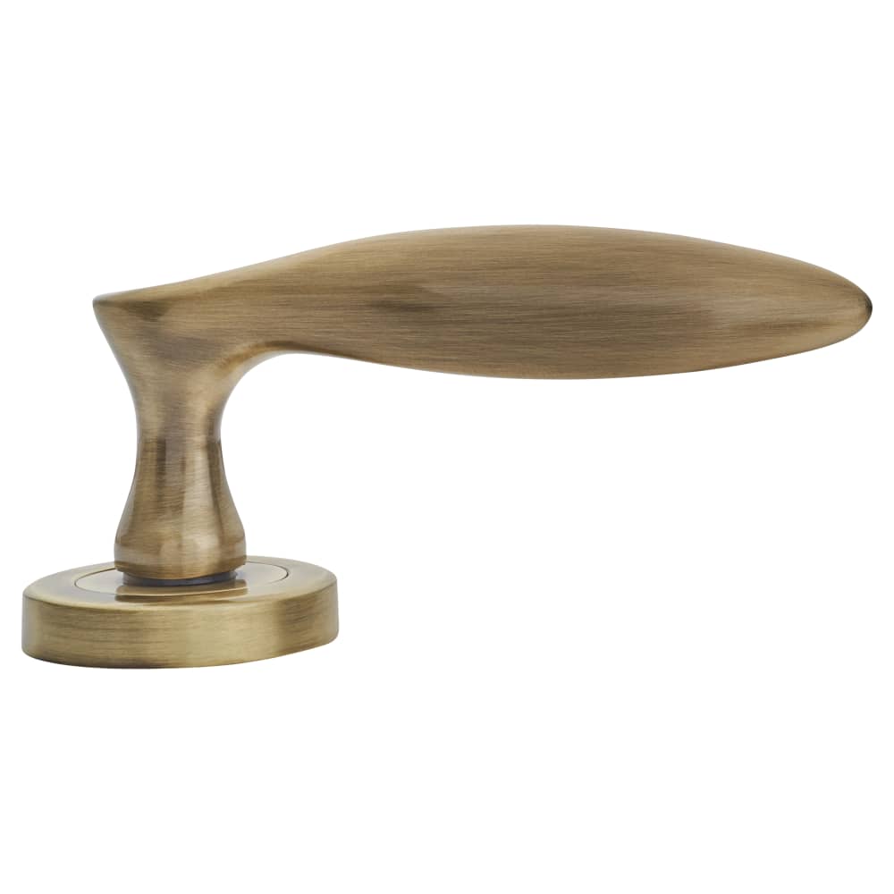 Altro Lancaster Door Handle on Rose - Antique Brass