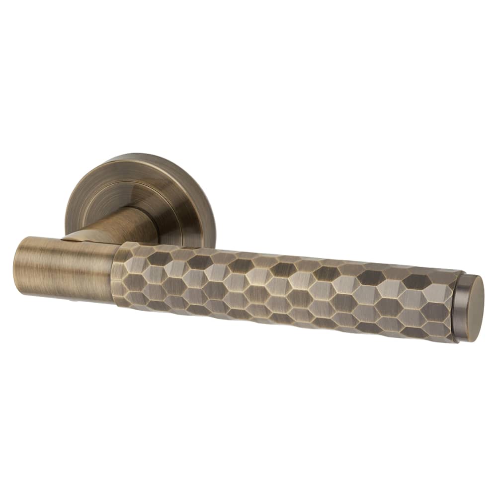 Altro Cara Honeycomb Door Handle on Rose - Antique Brass