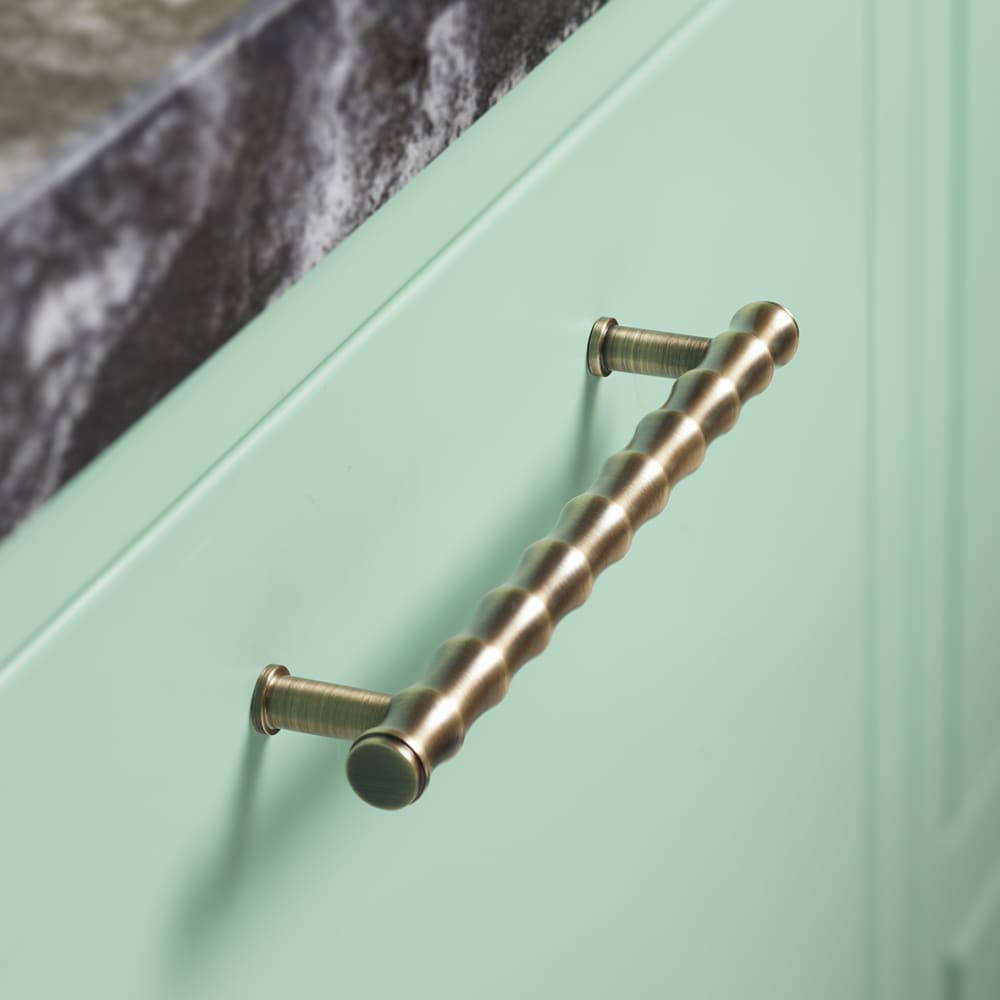 Alexander & Wilks Crispin Bamboo 15mm T-Bar Cabinet Pull Handle - 160mm Centres - Antique Brass