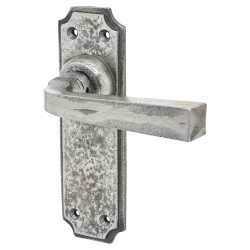 Olde Forge Polished Iron Latch Door Handles - York Range - 152 x 48mm