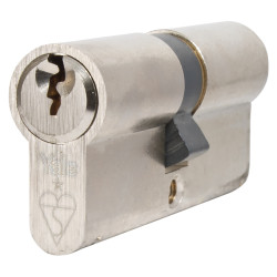 Yale 1 Star 6 Pin Kitemarked 90mm Euro Double Cylinder - 45 + 45mm - Pol Nickel - Keyed Alike - Pair