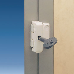 Yale 8K106 Metal Window Lock - White - Pack of 2 with 1 Key