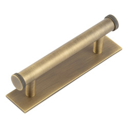Hoxton Wenlock 15mm Knurled T-Bar Cabinet Pull Handle on Plain Backplate - 96mm c/c - Antique Brass