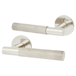 Jigtech Polished Stainless Steel Knurled Door Handles on Round Slim Rose - Schema Teckna Range