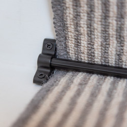 Altro Lines Stair Rod with Plain Finials - 900mm Length - Matt Black