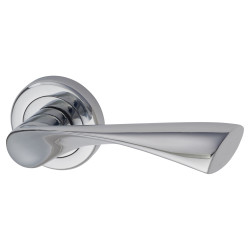Altro Polished Chrome Door Handles on Round Rose - Knightsbridge Range