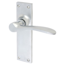 Hampstead Satin Chrome Latch Door Handles - Buckingham Range - 152 x 41mm