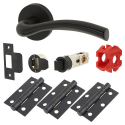 Jigtech Matt Black Latch Door Handles on Rose Pack - Passage - Solar Range