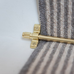 Altro Stair Rod with Knurled Finials - 900mm Length - Satin Brass