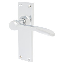 Hampstead Polished Chrome Latch Door Handles - Buckingham Range - 152 x 41mm