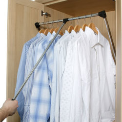 Pull Down Wardrobe Rail Lift - 600-800mm - Max Weight 12kg - Chrome