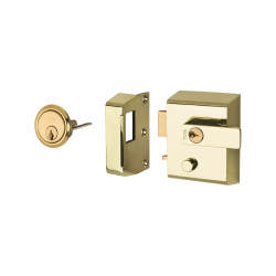 Yale P2 Double Locking Nightlatch - 40mm Backset - Polished Brass Case/Cylinder