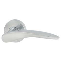 Jigtech Satin Chrome Door Handles on Round Rose - Vecta Range