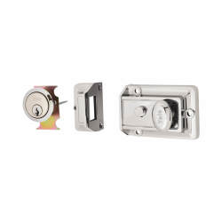 Yale 77 Traditional Nightlatch - 60mm Backset - Polished Chrome Case/Cylinder