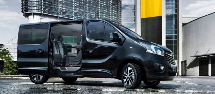 Rent Opel Vivaro in Milan without driver