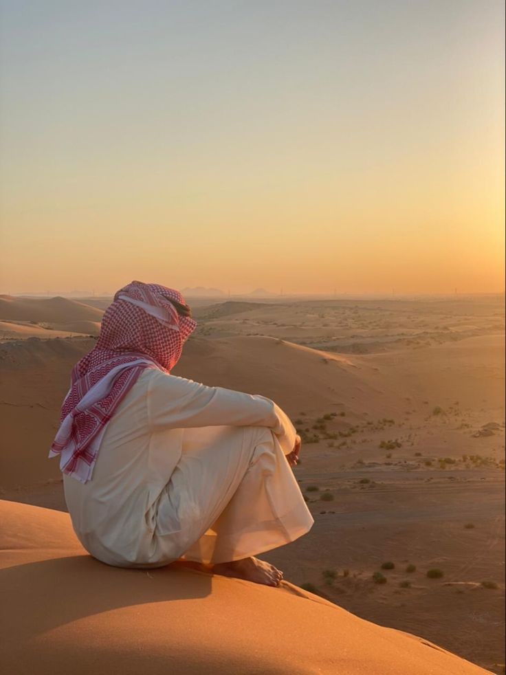 علــيّ ✿