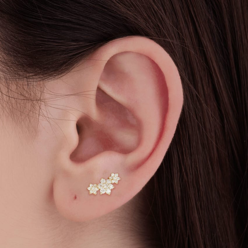 Diamond Three Flower Garland Stud Earring Yellow Gold